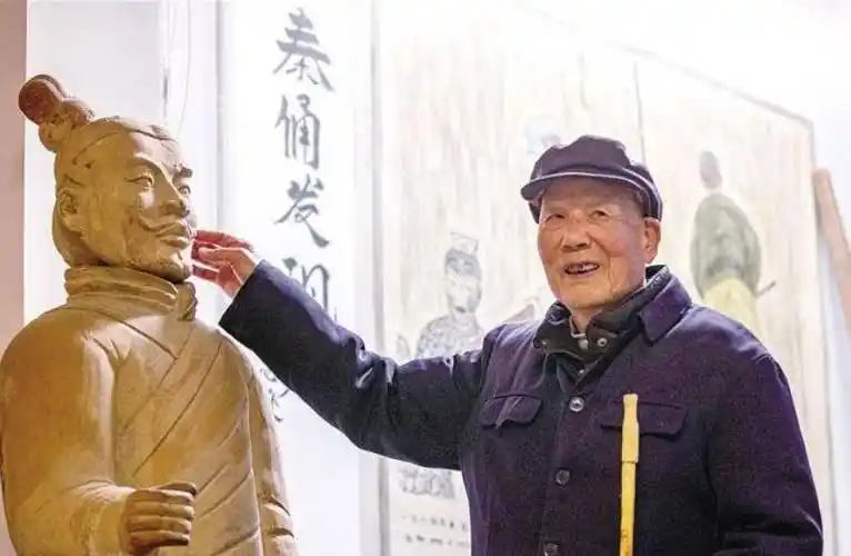 What happened to the farmers who discovered the Terracotta Warriors?