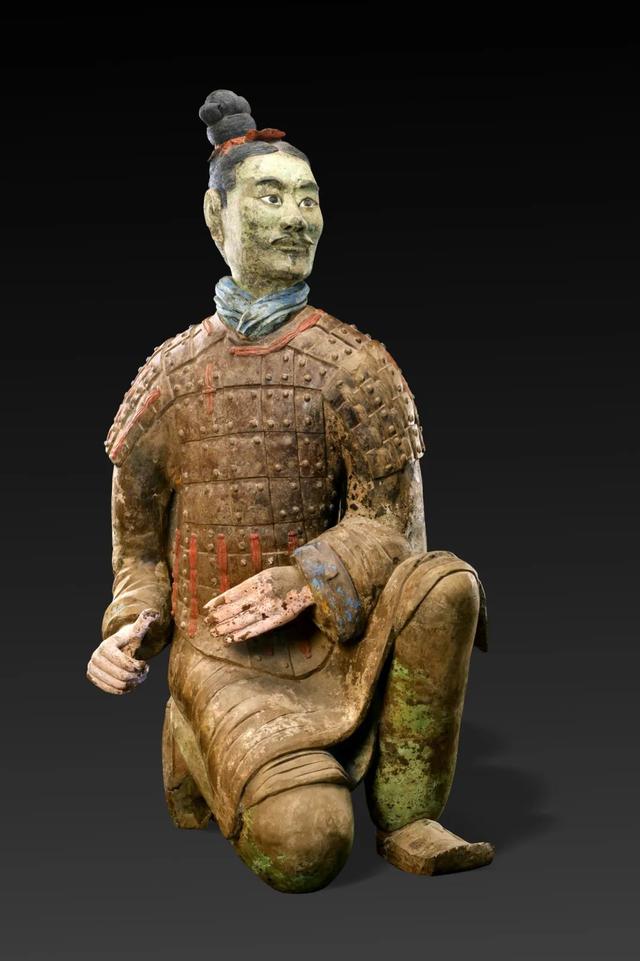 Why did the Terracotta Warriors lose their color?